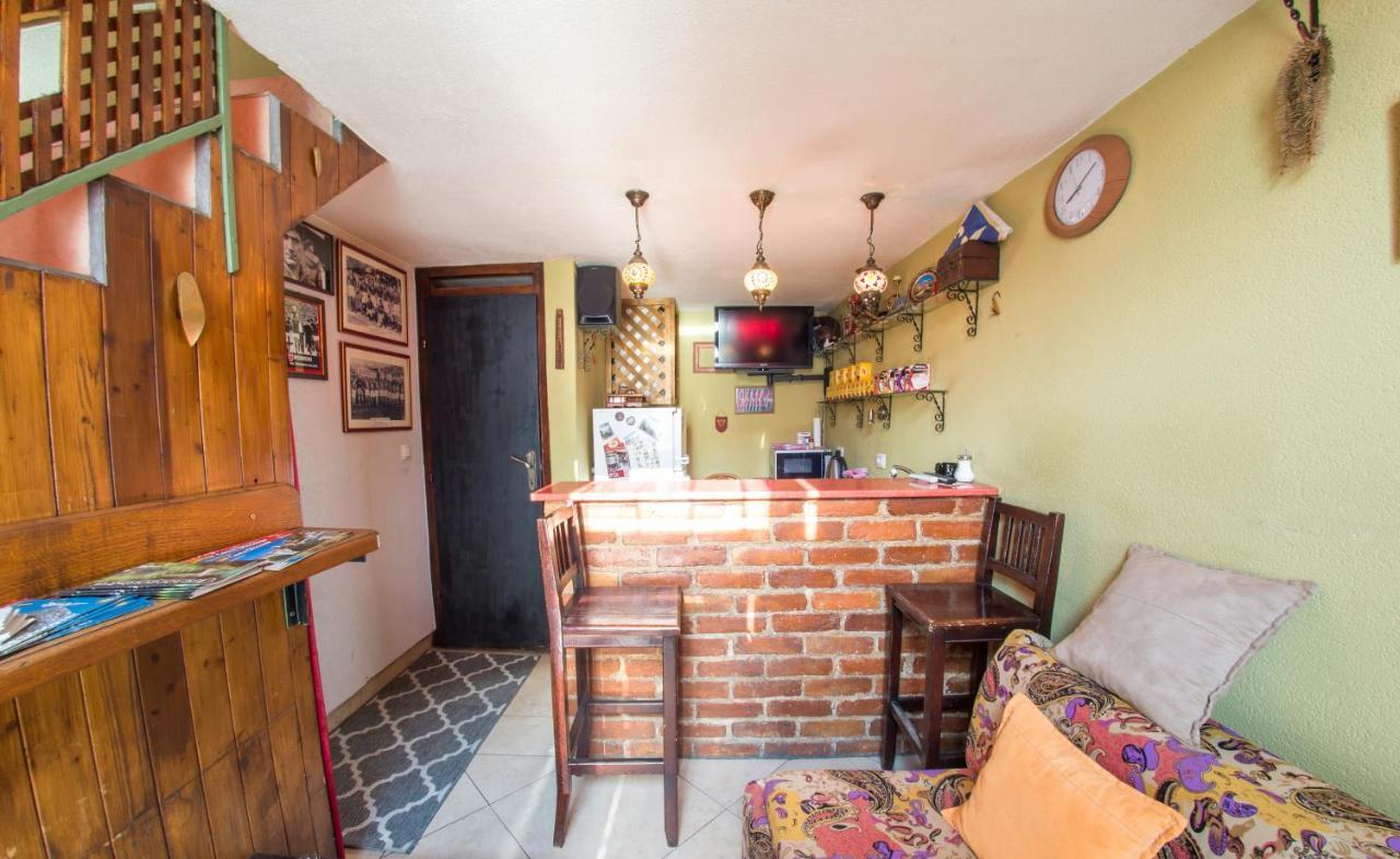 מוסטר Cozy Studio Apartment Next To The Old Bridge מראה חיצוני תמונה