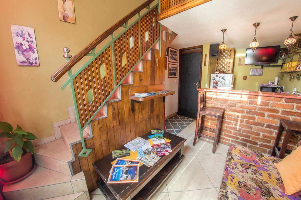 מוסטר Cozy Studio Apartment Next To The Old Bridge מראה חיצוני תמונה
