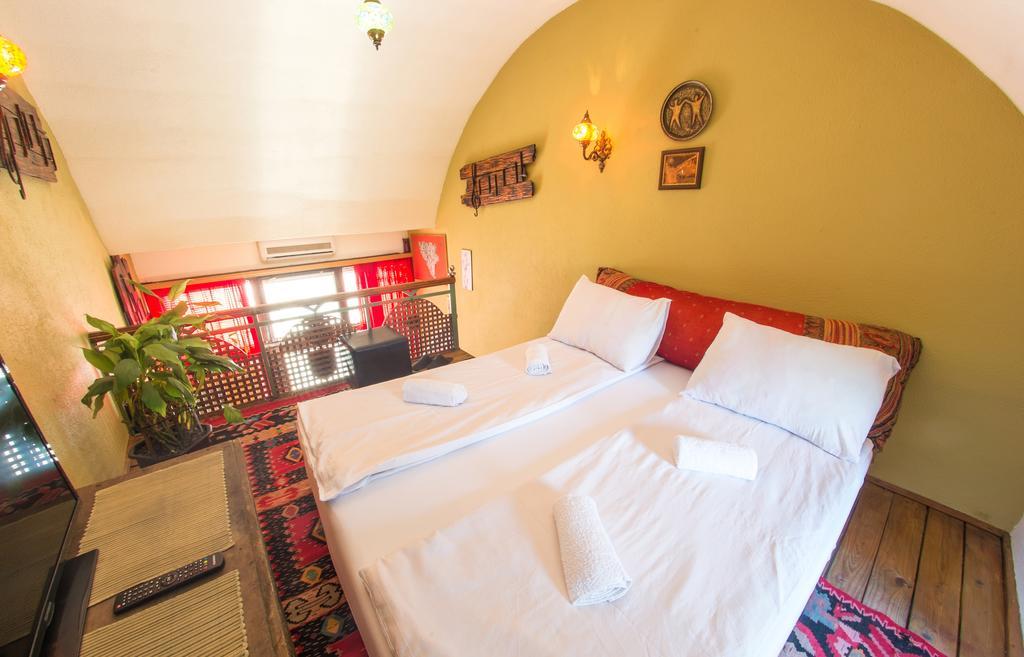 מוסטר Cozy Studio Apartment Next To The Old Bridge מראה חיצוני תמונה